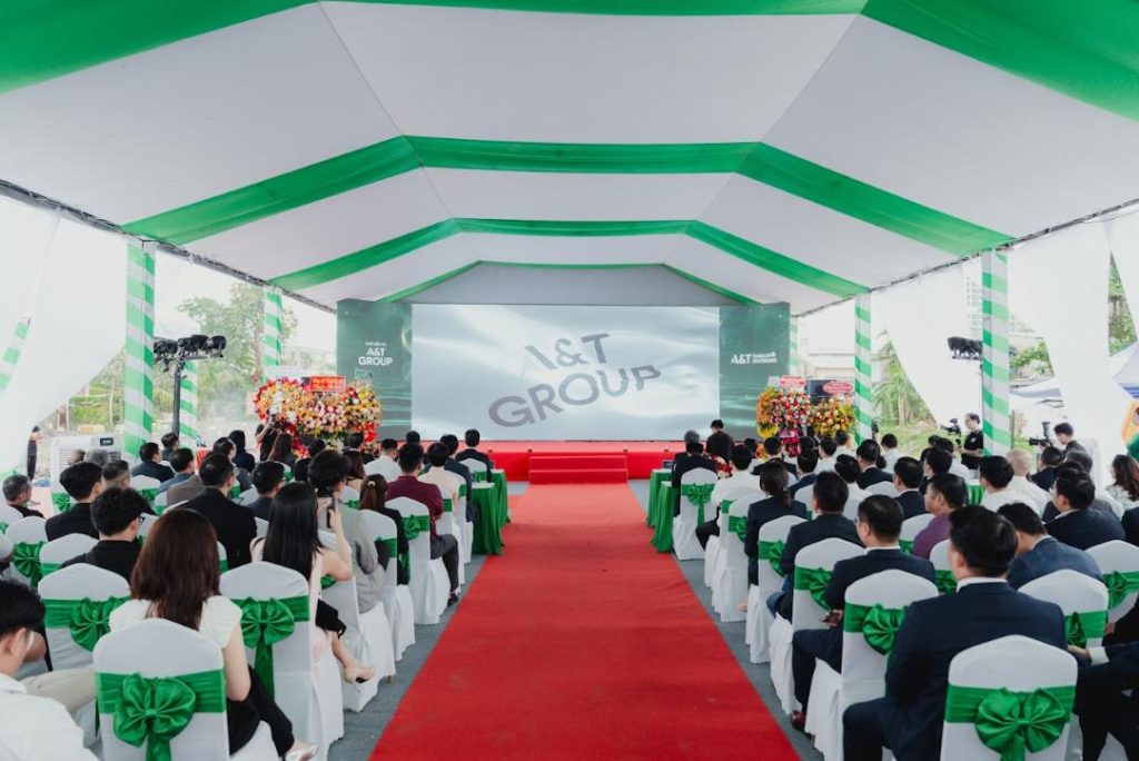 photo-1-17537762358451050489200-1753830959131-1753830959259756819224