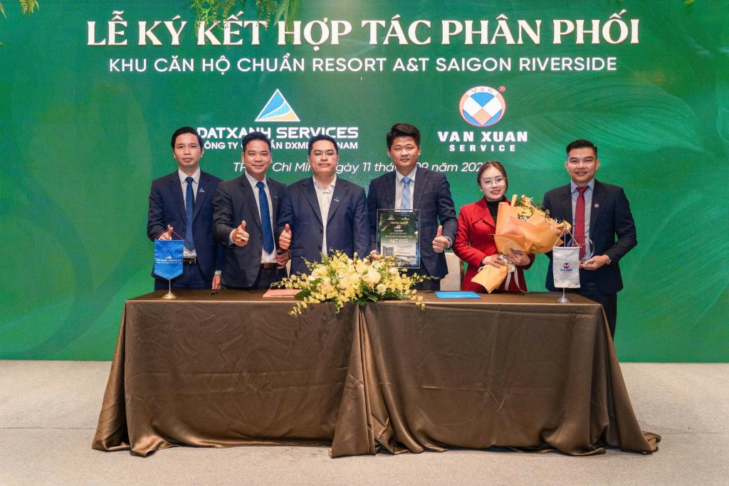 z7004767128140_a4e6467bf2d2dd7b384eb9ecca448309